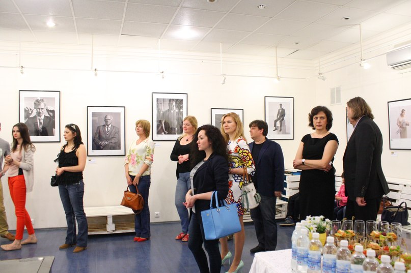 открытие выстаки